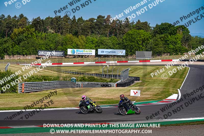 donington no limits trackday;donington park photographs;donington trackday photographs;no limits trackdays;peter wileman photography;trackday digital images;trackday photos